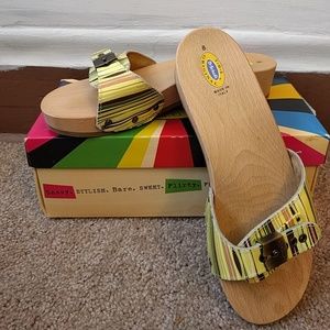 Classic Dr. Scholls sandals